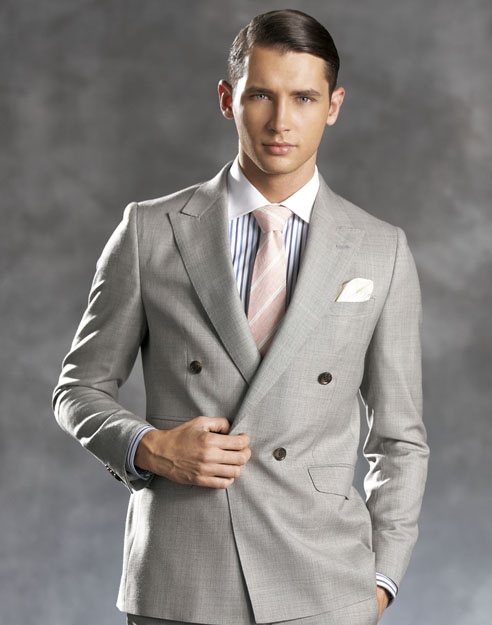 Trendy Checkered Suits in Grey